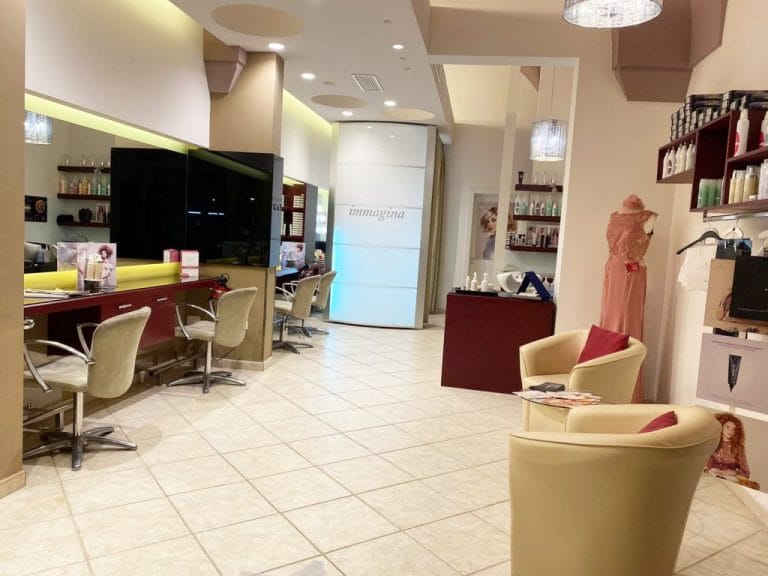 immagina martano salone di bellezza hairstylist 1 1024x768 1 768x576